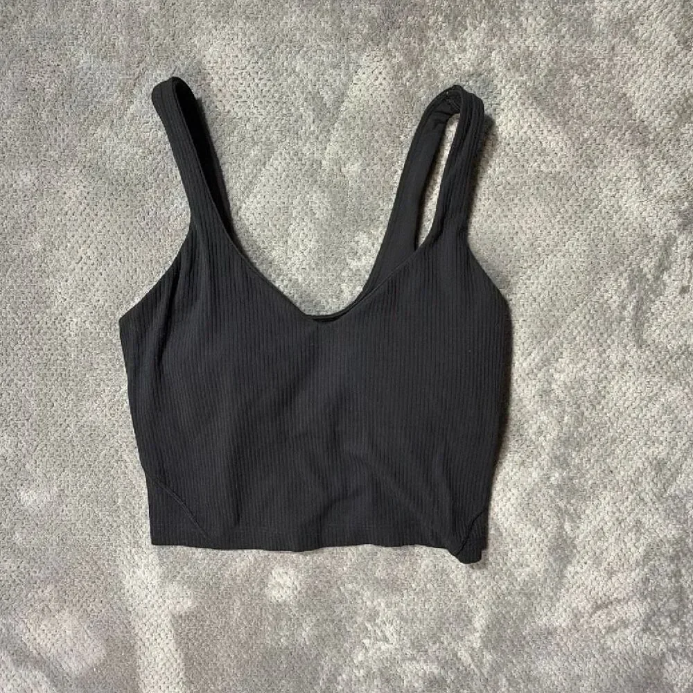 Lululemon Align Ribbed Cropped Tank Top size 4 padded sports bra Yoga Running Ac